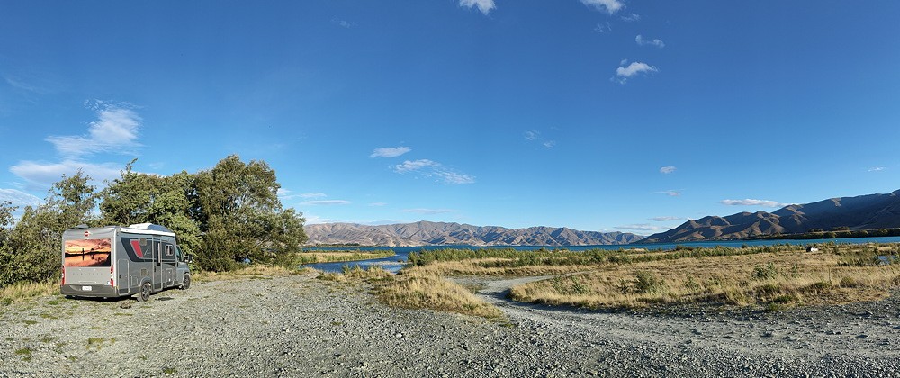 24.3.18 RV Lake Benmore.jpg